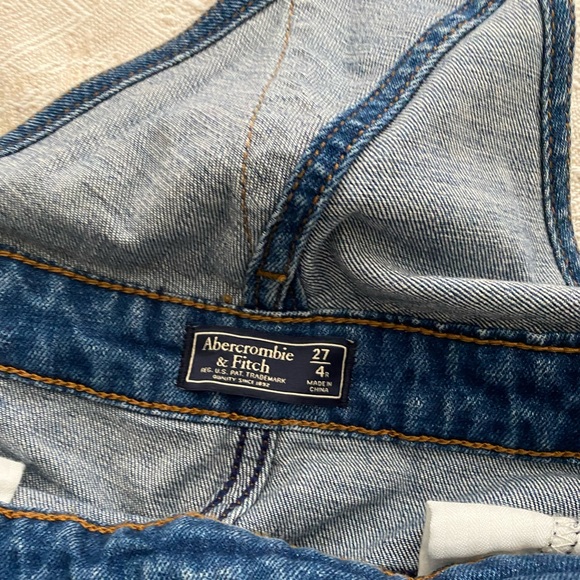 A&F overalls - Picture 2 of 5